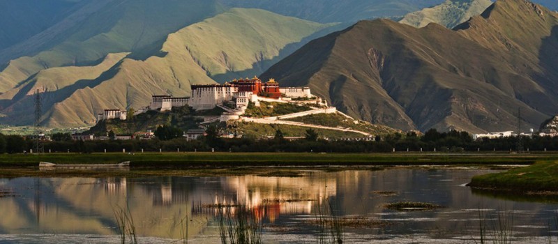 Fly in fly out Tibet Tour – 4 Days	