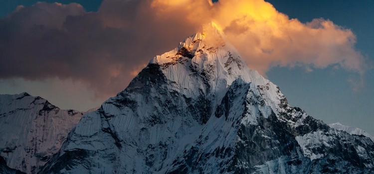 Island Peak Climbing with Everest Base Camp – 20 days